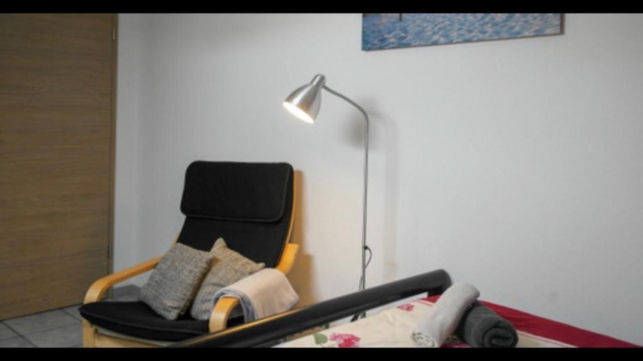 Monteur - Privat Zimmer Langerwehe Geich Esterno foto